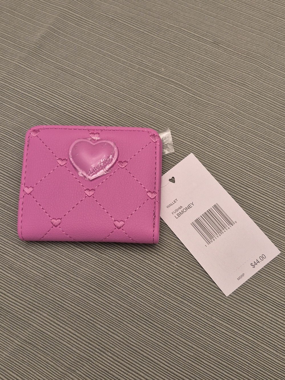 Betsey Johnson Luv Betsey Pink Quilted Heart Compact Wallet $44 MSRP NWT - Picture 6 of 6